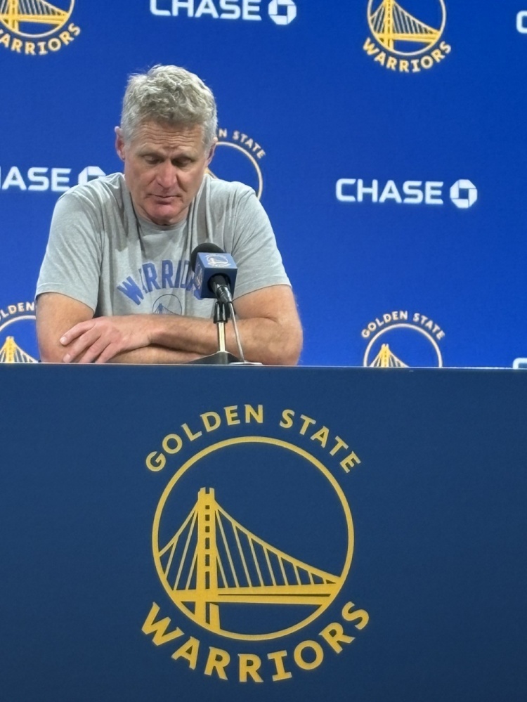 科尔：波杰&穆迪&库明加3个人同时发挥还是第一次 这非常令人振奋